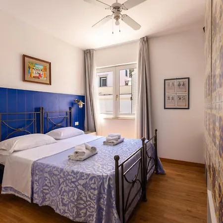 Hotel Torre Dei Borboni-2