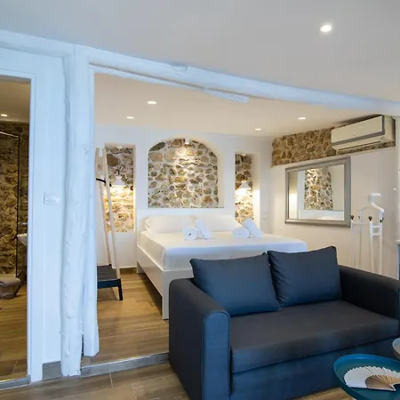 Pontikonisi Hotel & Suites-Adults Only-3