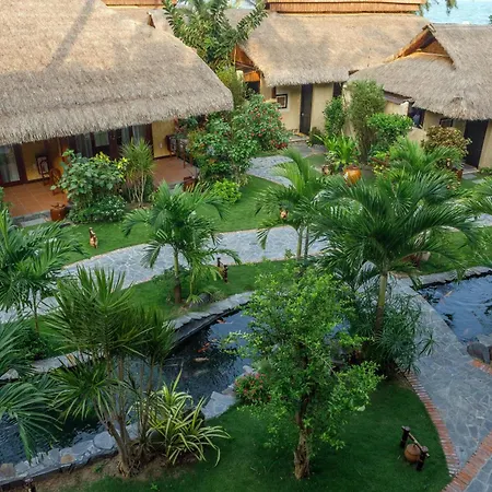 Bamboo Village Beach Resort & Spa-2