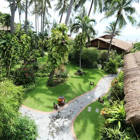 Bamboo Village Beach Resort & Spa-3