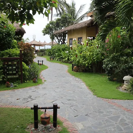 Bamboo Village Beach Resort & Spa-3