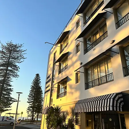 Manly Paradise Motel & Apartments-3