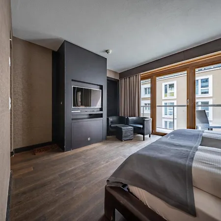 Hotel Piz St. Moritz-3
