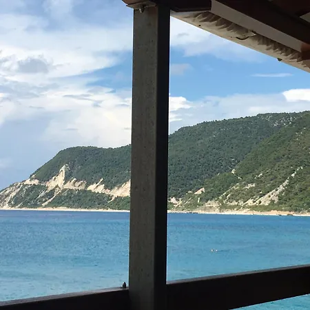 Hotel Agios Nikitas-3