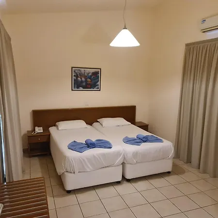 Nissiana Hotel & Bungalows-3