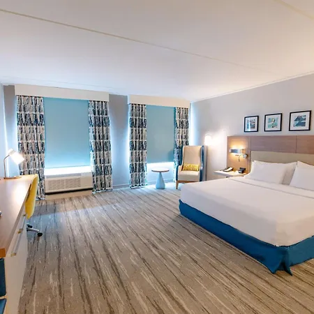 Hilton Garden Inn Lakewood-3