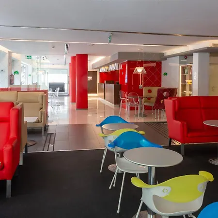 Hotel Oasis Plaza-2