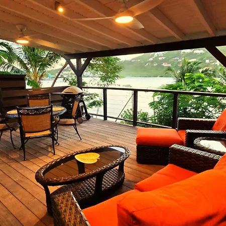 Les Balcons d'Oyster Pond-3