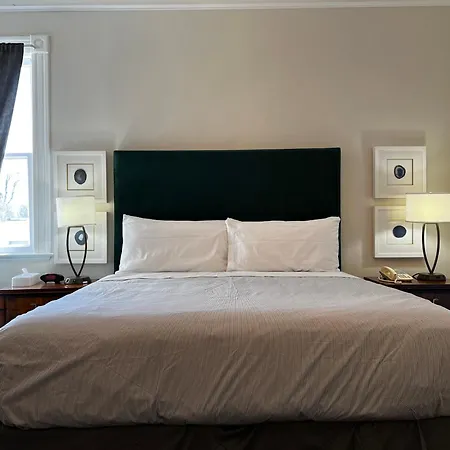 The Sterling Hotel-2