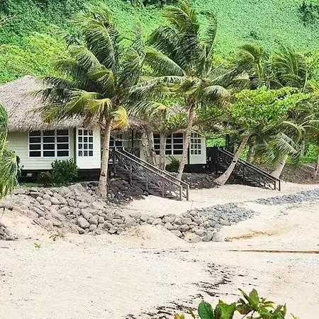 Survivor Samoa Beach Resort-3