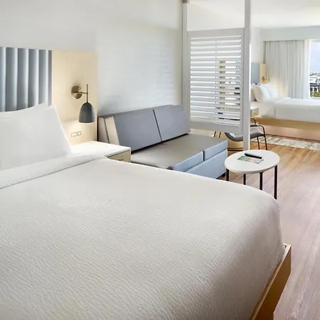 Springhill Suites By Marriott Pensacola Beach-2