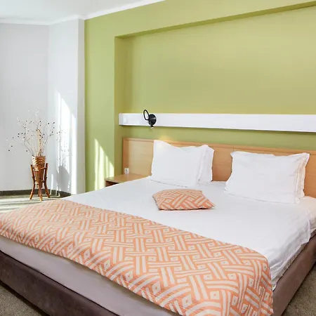 Hotel Aktinia-3