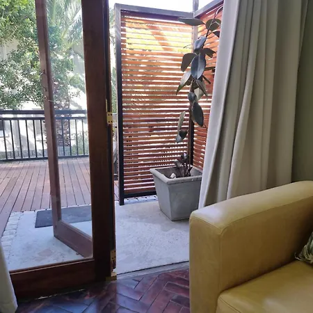 Leeuwenzee Guesthouse-3