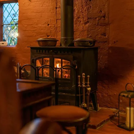 The Old House Inn-3
