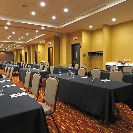 Courtyard By Marriott Montreal West Island/Baie D'Urfe-3