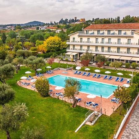 Hotel Villa Paradiso Suite-2
