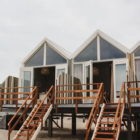 Strandhuisjes Zoomers Aan Zee-2