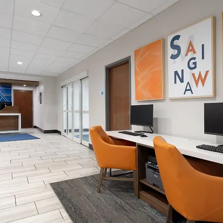 Holiday Inn Express Hotel & Suites Saginaw By Ihg-3