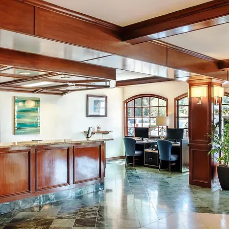 Ayres Suites Diamond Bar-2