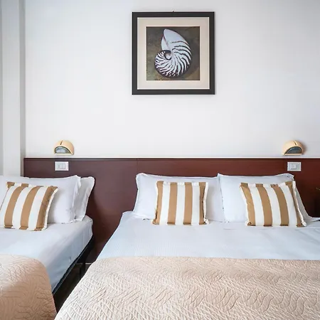 Hotel Carmen-2