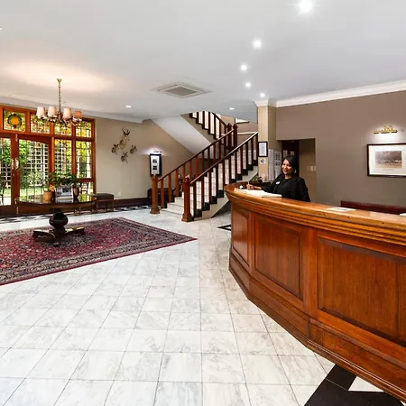 Queen'S Hotel By Bon Hotels-2