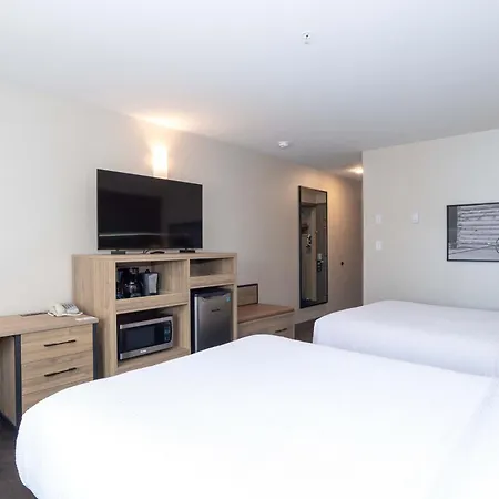 Sandman Hotel Quesnel-2