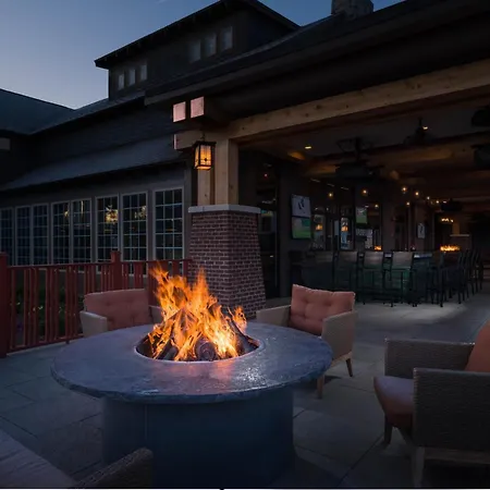 The Craftsman Inn & Suites-3
