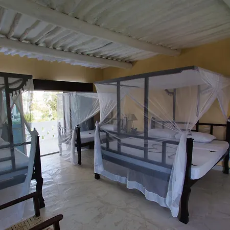 Barracuda Inn Resort-2