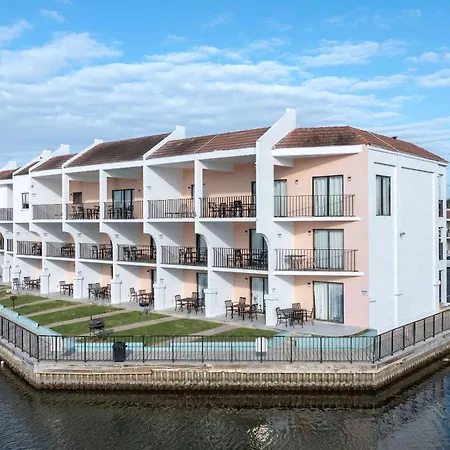 Windwater Hotel And Marina-3