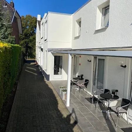 Hotel Pension Oranje-2
