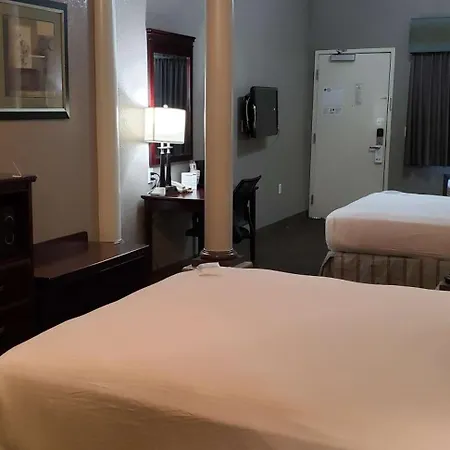 Best Western Plus Main Street Inn-2