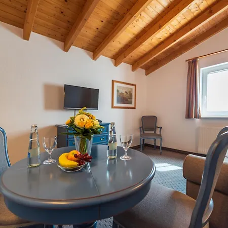 Hotel Garni Getreuer Eckart-2
