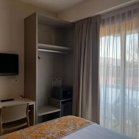 Hotel Napoleon-2