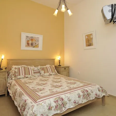 George'S Beach Studios Aliki Paros-3