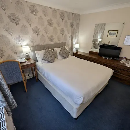 The Walnut Tree Hotel-3
