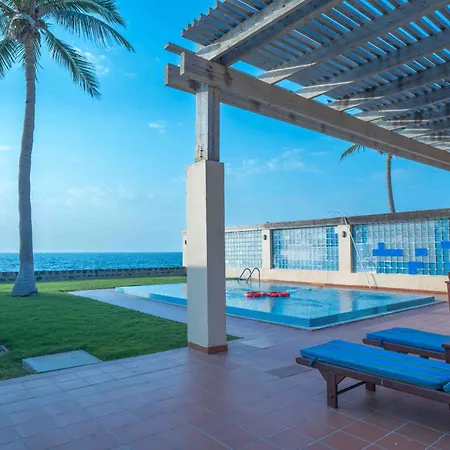 Al Nawras Island Resort-2