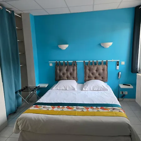 Carry Hotel-2