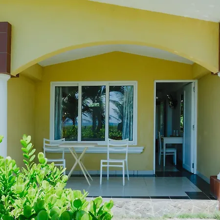 Las Olas Beach Resort-3