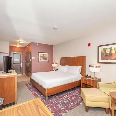 Hilton Garden Inn Closest Foxwoods-2