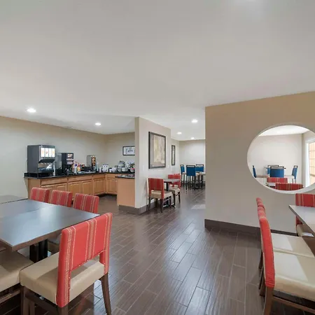 Comfort Suites Red Bluff Near I-5-3