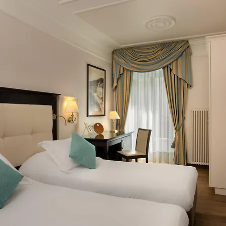Grand Hotel Suisse Majestic, Autograph Collection-2