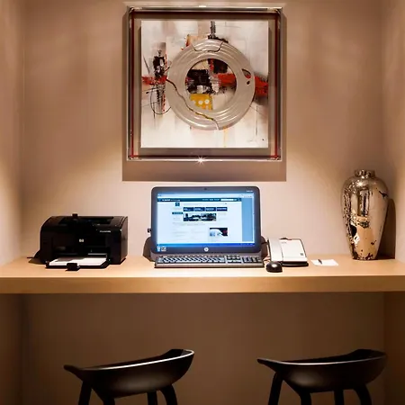 Ac Hotel By Marriott Paris Le Bourget Airport-3