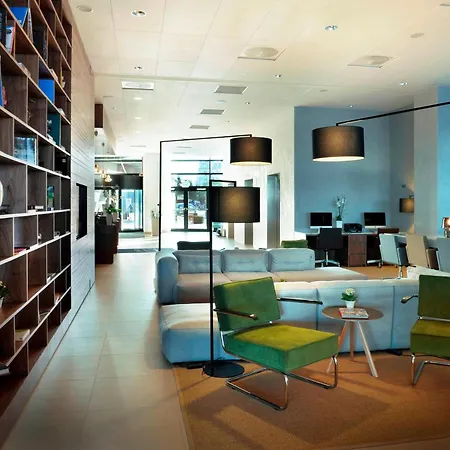 Courtyard By Marriott Gdynia Waterfront-2