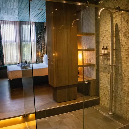 Manzo'S Suites-2
