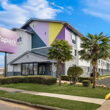 Spark By Hilton Norfolk-2