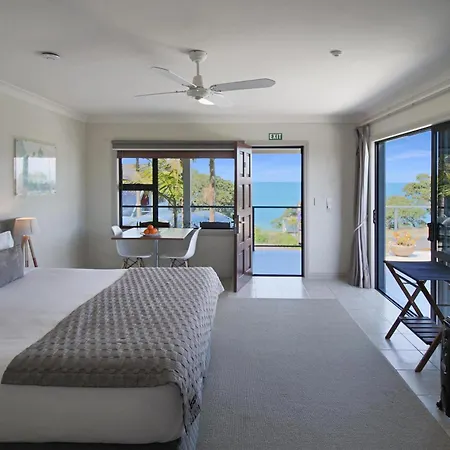 Whangaparaoa Lodge-3