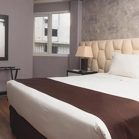 Hotel Ferre Miraflores-3
