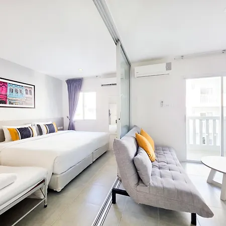 Recenta Suite Phuket Suanluang-2