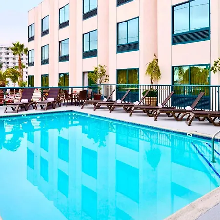 Best Western Plus Suites Hotel - LAX Airport LA Stadium-3