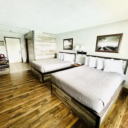 Silver Sands Hotel & Resort-3